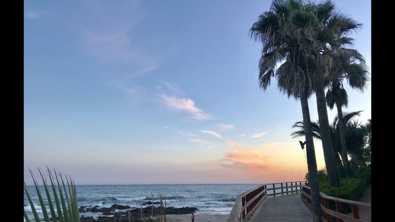 Mi Capricho B16 Beachfront Apartment La Cala De Mijas Buitenkant foto