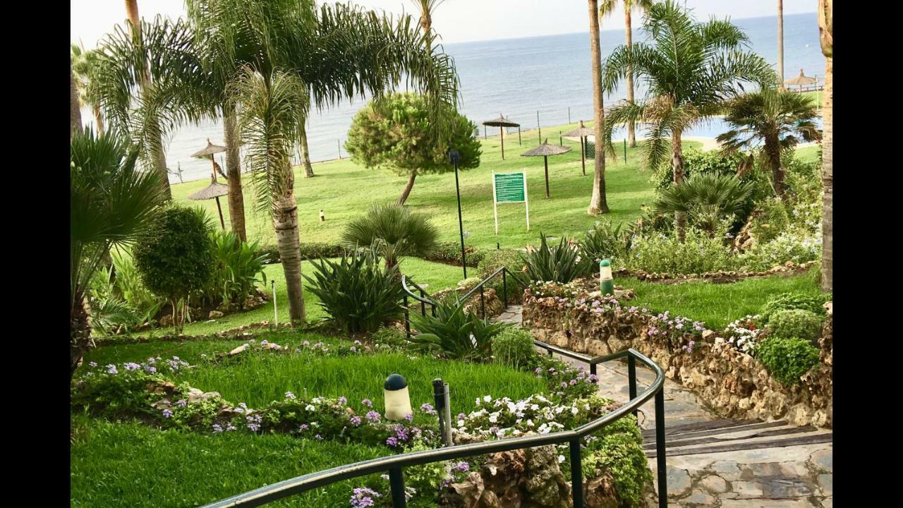 Mi Capricho B16 Beachfront Apartment La Cala De Mijas Buitenkant foto