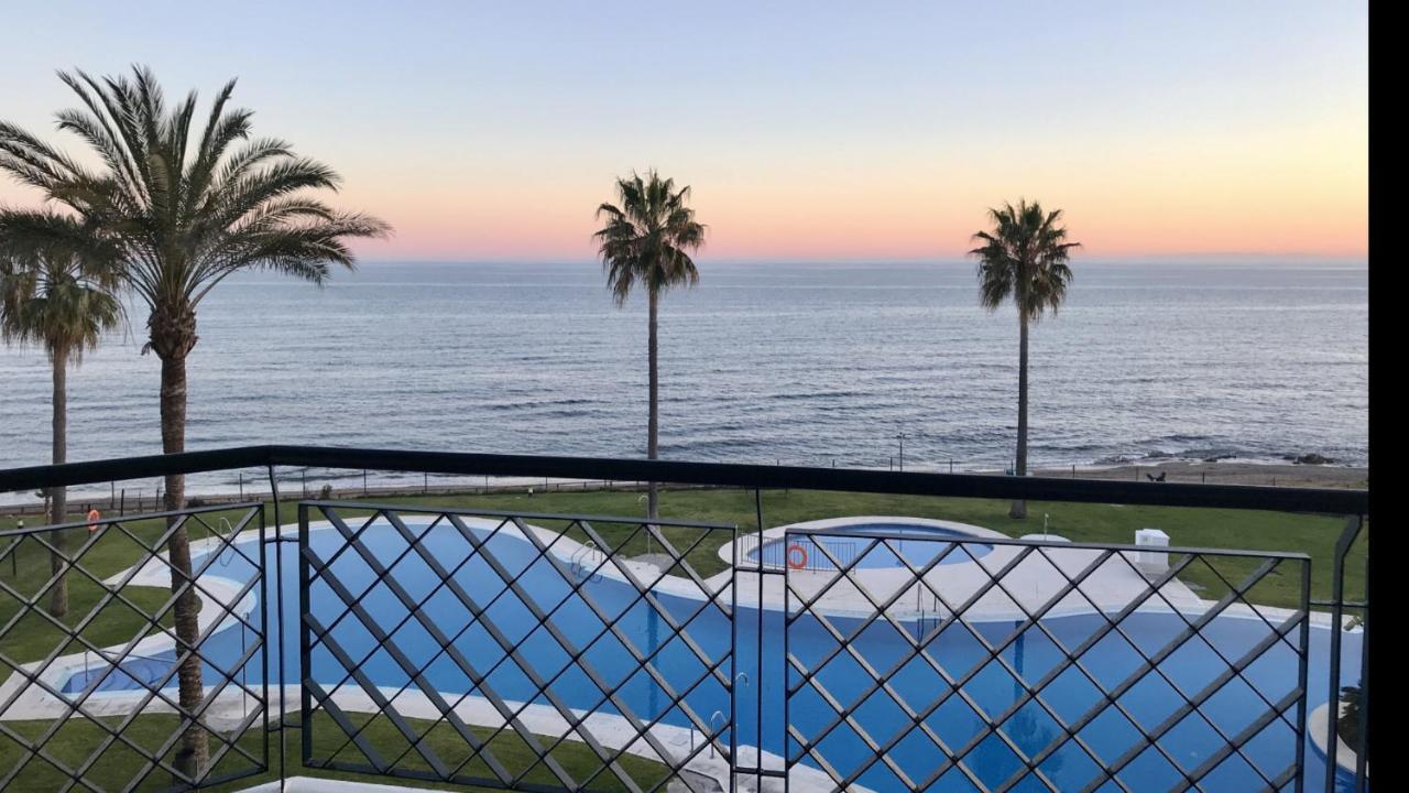 Mi Capricho B16 Beachfront Apartment La Cala De Mijas Buitenkant foto
